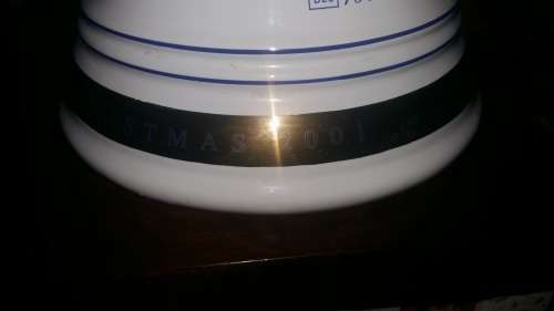 Bells whisky Wade porcelain decanter Christmas 2001 SEALED